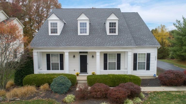 does homeowner insurance cover roof replacement